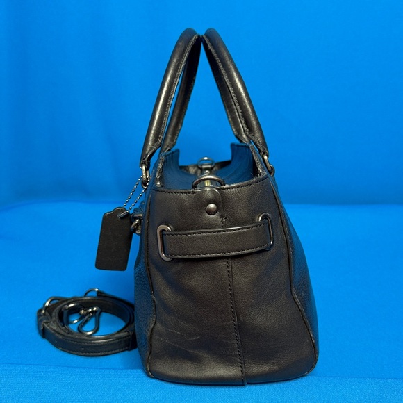 COACH BLAKE 25 CARRYALL SATCHEL / HANDBAG / SHOULDER / CROSSBODY 